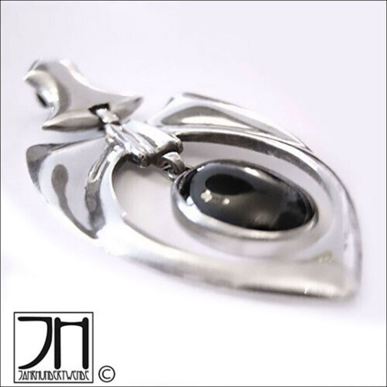 Großer 70er Silber Anhänger im Jugendstil Onyx Modernist silver pendant